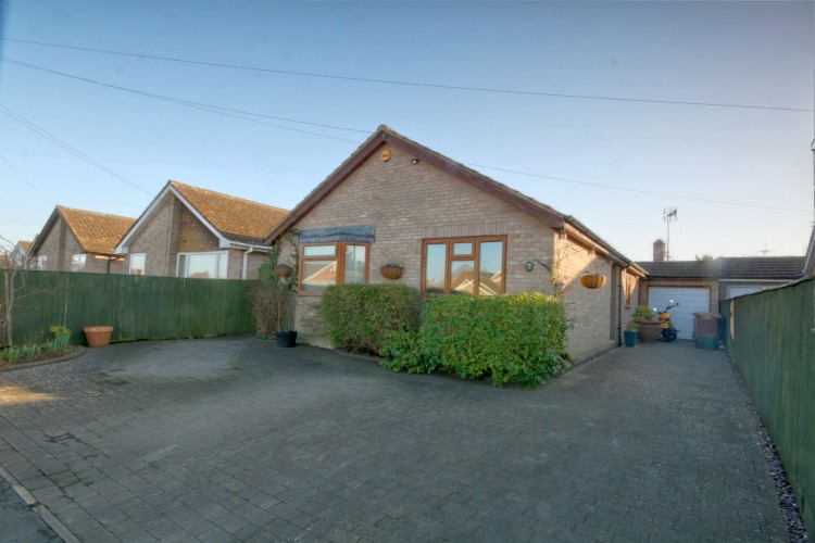 4 Bed Detached Bungalow For Sale