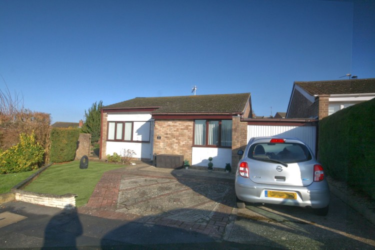 4 Bed Detached Bungalow For Sale