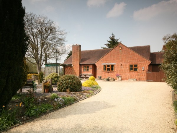 4 Bed Detached Bungalow For Sale - Photograph 5